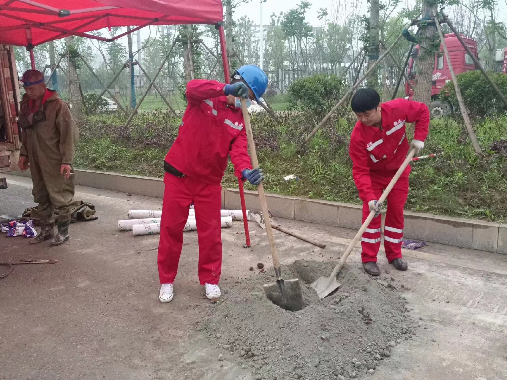 阆中管道疏通哪家好】及时进行市政管道清淤