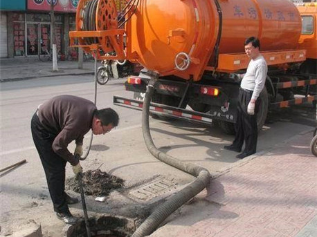 阆中清掏化粪池，健康生活从这里开始